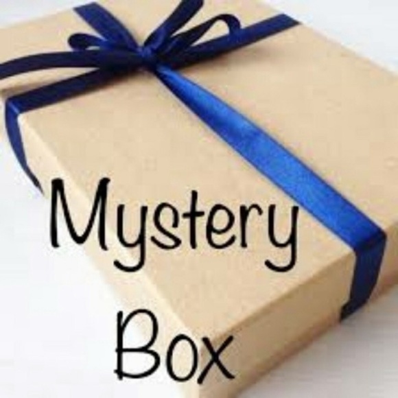 ⭐️ Mystery Bundle Box of Awesomeness!! ⭐️ - Picture 2 of 5